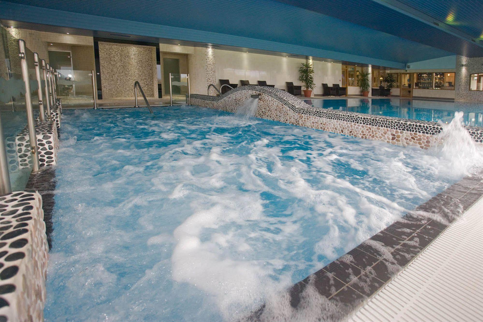 London Beach Country Hotel & Golf Club 坦特登 外观 照片