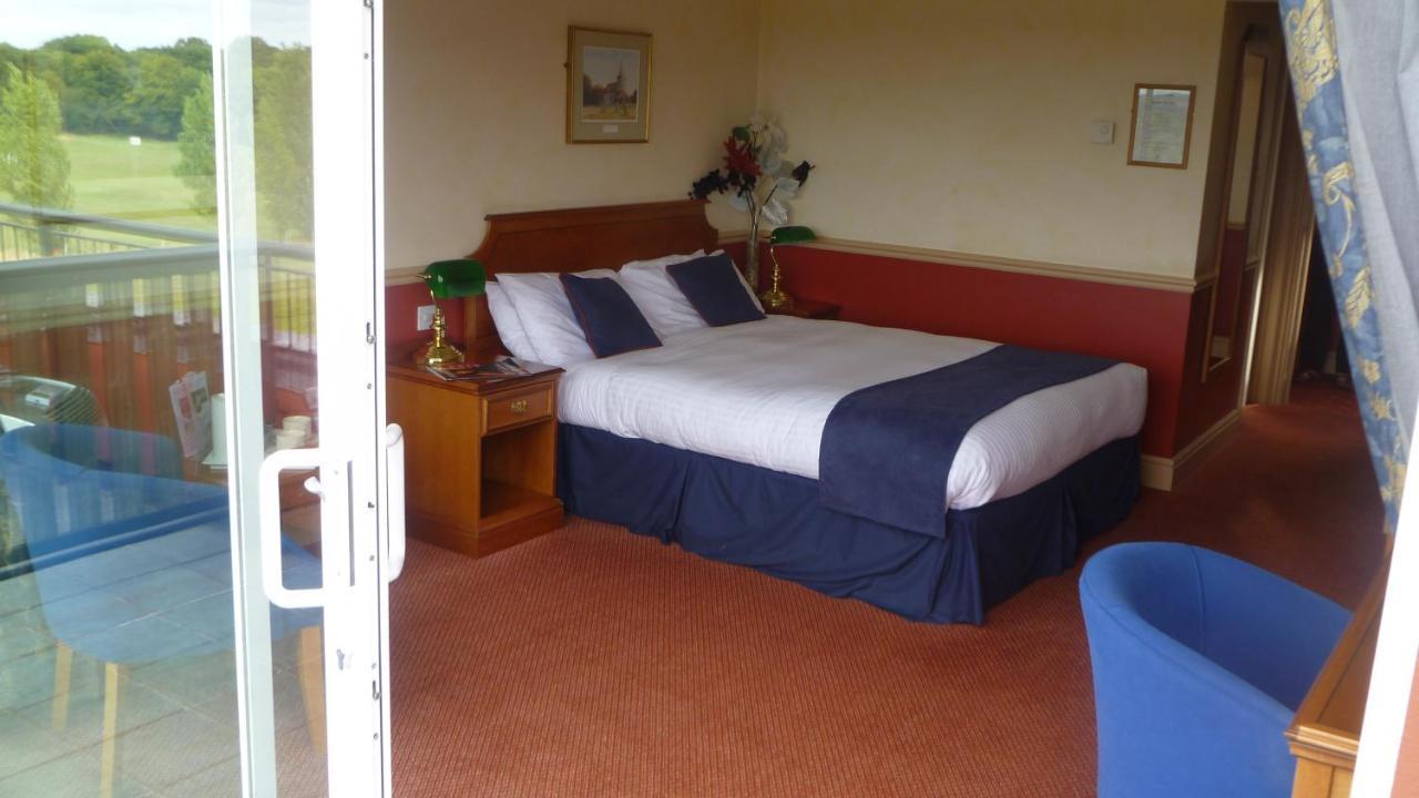 London Beach Country Hotel & Golf Club 坦特登 外观 照片